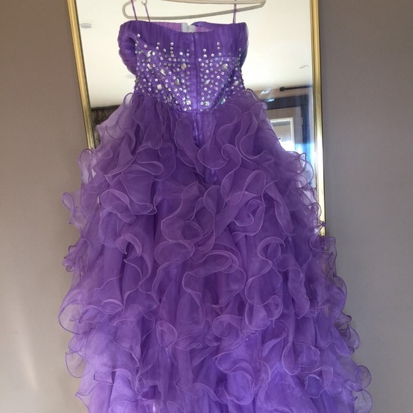 Dresses & Skirts - Purple ruffle hi-low gown